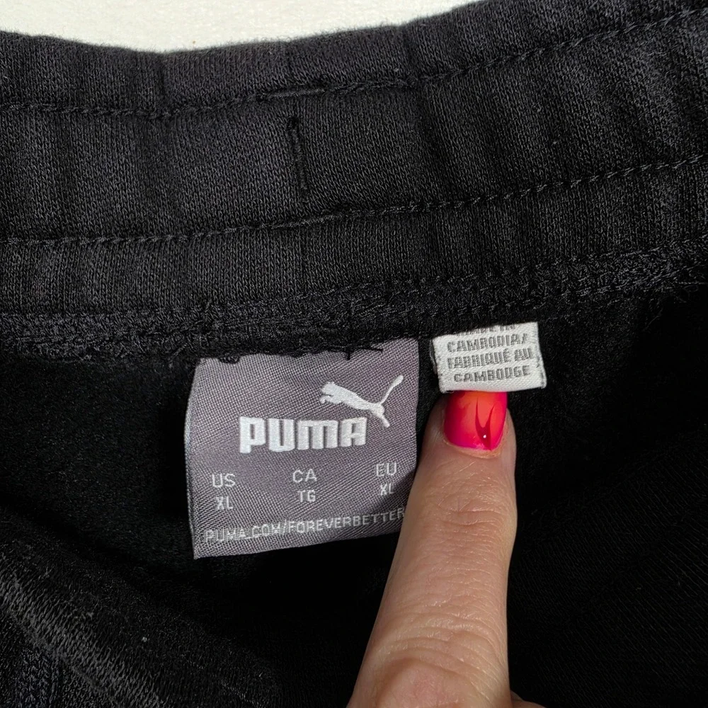 Puma Shorts Men's XL Black Fleece Sweat Athletic Lounge Embossed Logo
